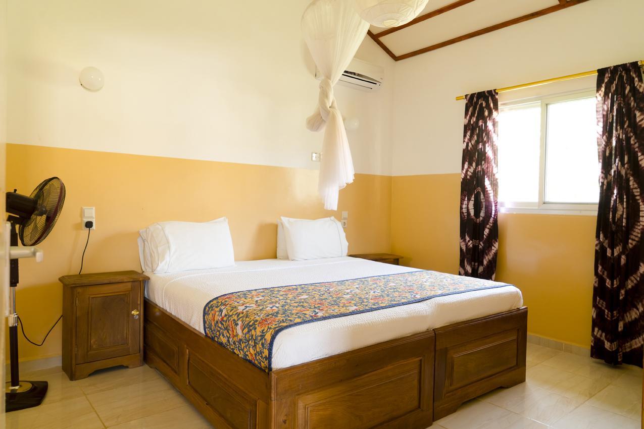 Kunta Kinteh Beach Complex Коту Экстерьер фото
